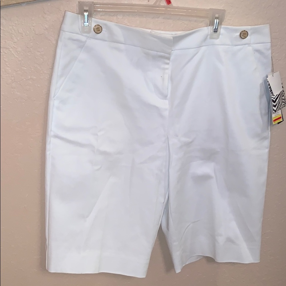 Brand New never worn Dana Bucheman shorts